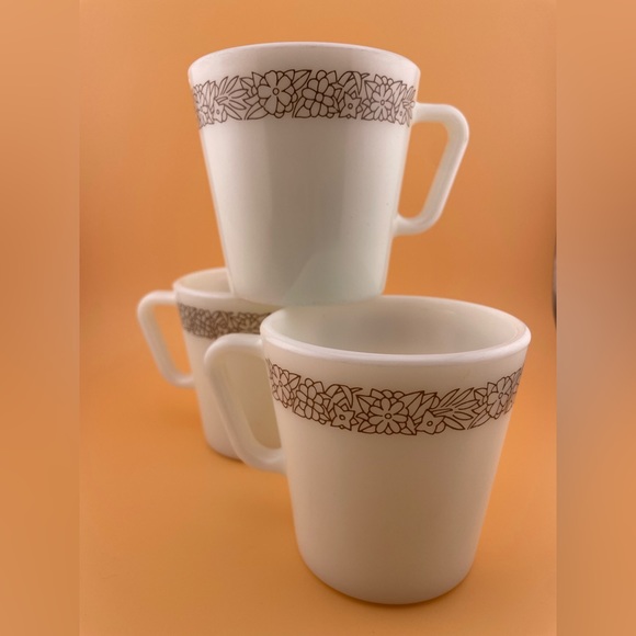 Vintage, Woodland Brown Mugs 1410 by Pyrex, Set of 6 - Picture 4 of 7